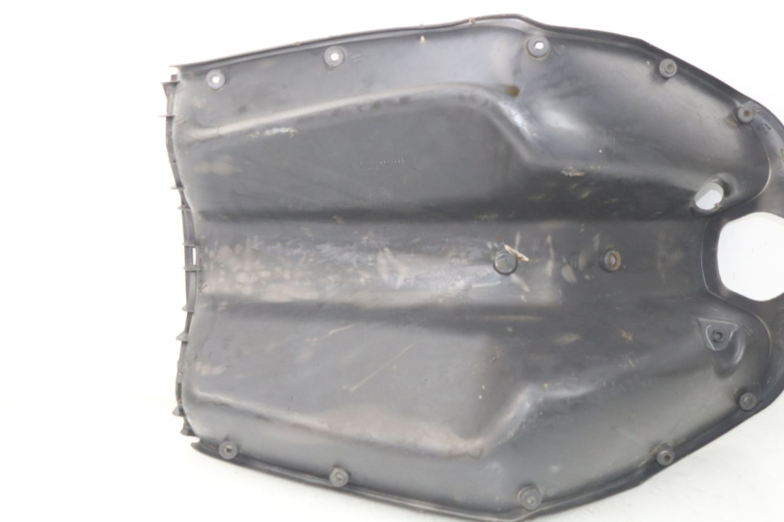 photo de TABLIER INTERIEUR HONDA SCV LEAD 100 (2003 - 2007) - Détail de la pièce