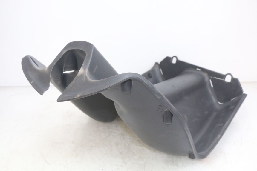 photo de TABLIER INTERIEUR HONDA SCV LEAD 100 (2003 - 2007) - Gros plan technique