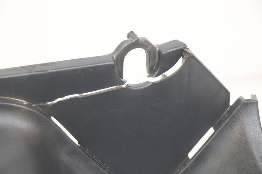 photo de TABLIER INTERIEUR HONDA SCV LEAD 100 (2003 - 2007) - Marquages et références