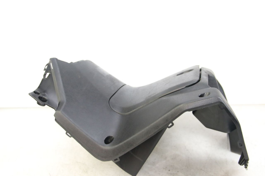 photo de TABLIER INTERIEUR MBK SKYCRUISER 125 (2006 - 2009) - Zoom état d’usage