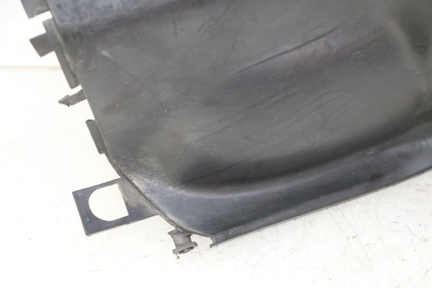 photo de TABLIER INTERIEUR PEUGEOT SPEEDAKE 50 (1995 - 1997) - Vue rapprochée