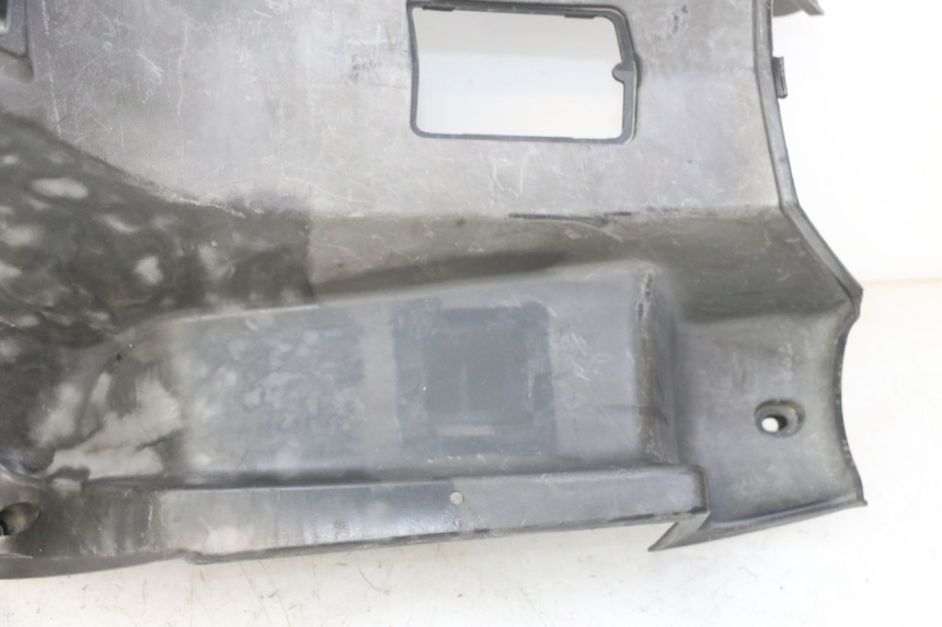 photo de TABLIER INTERIEUR PEUGEOT SPEEDFIGHT 3 AIR 50 (2009 - 2015) - Zoom composants