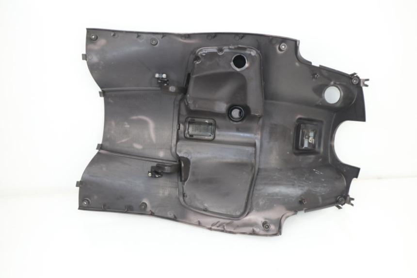 photo de TABLIER INTERIEUR APRILIA SPORT CITY SPORTCITY 125 (2005 - 2008) - Autre angle de vue