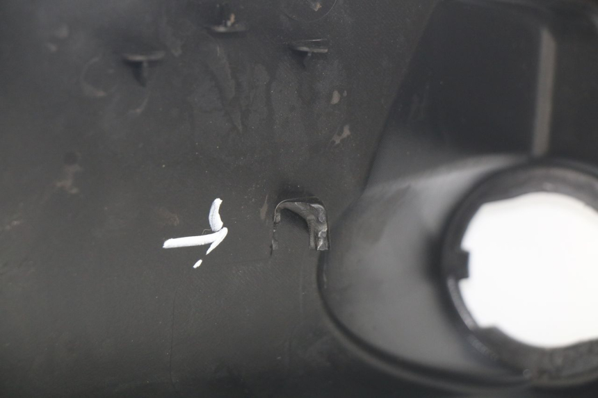 photo de TABLIER INTERIEUR PEUGEOT STREETZONE 4T 50 (2018 - 2023) - Points de fixation