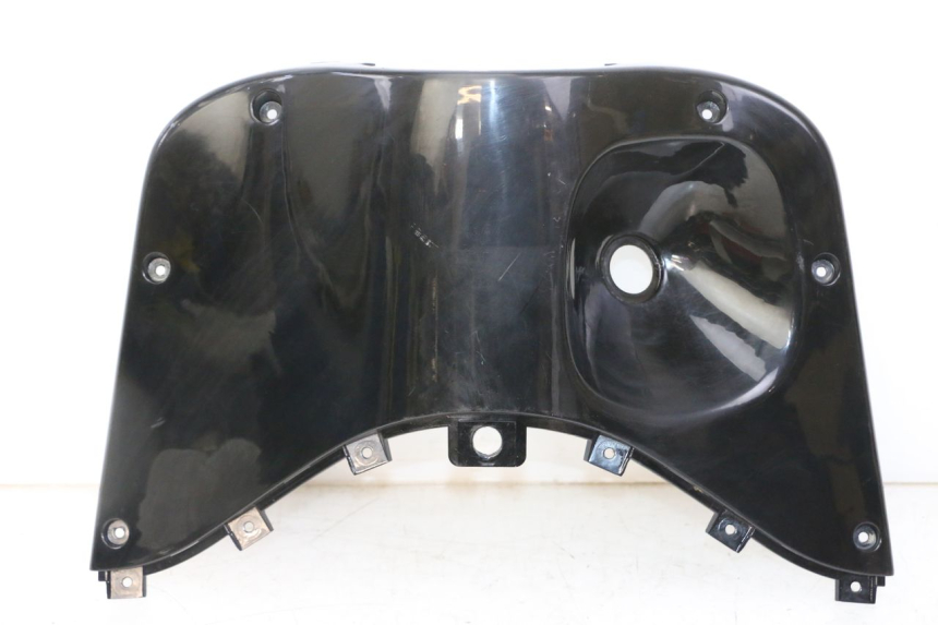 photo de TABLIER INTERIEUR SUPERIEUR DAELIM BESBI 125 (2007 - 2008) - Vue principale