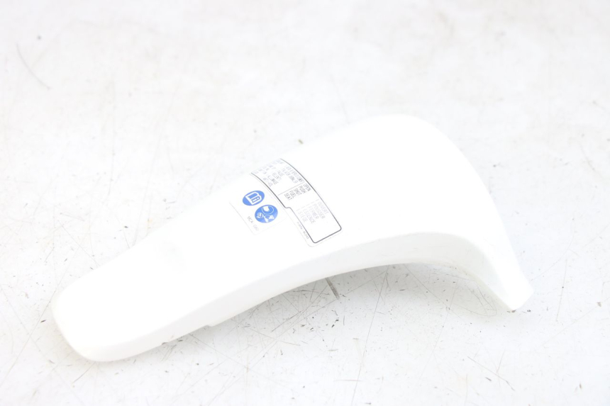 photo de TABLIER INTERIEUR SUPERIEUR HONDA PCX (JF47) 125 (2012 - 2013) - Vue principale