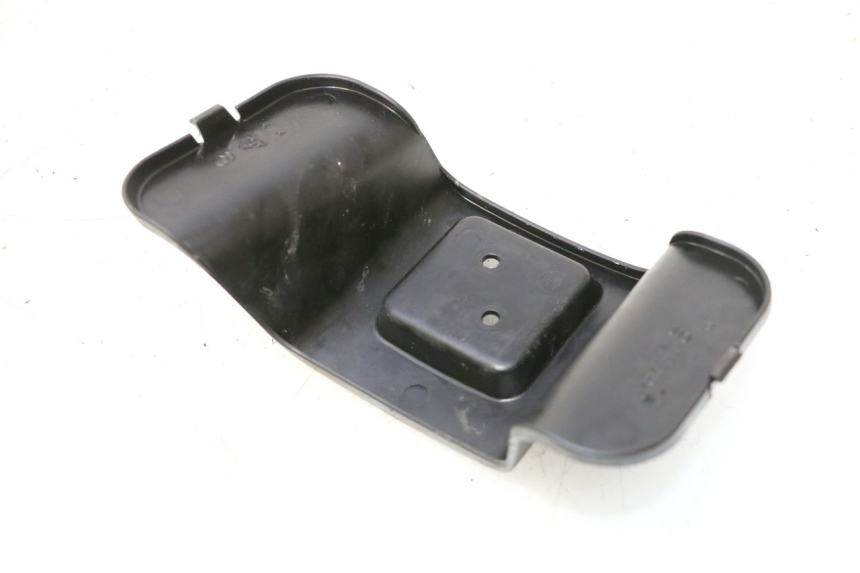 photo de TABLIER INTERIEUR SUPERIEUR GILERA STALKER 50 (2004 - 2014) - Zoom état d’usage