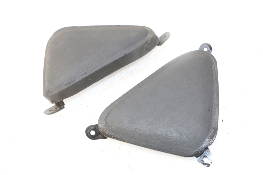 photo de TABLIER INTERIEUR SUPERIEUR YAMAHA X-MAX XMAX 125 (2010 - 2013) - Marquages et références