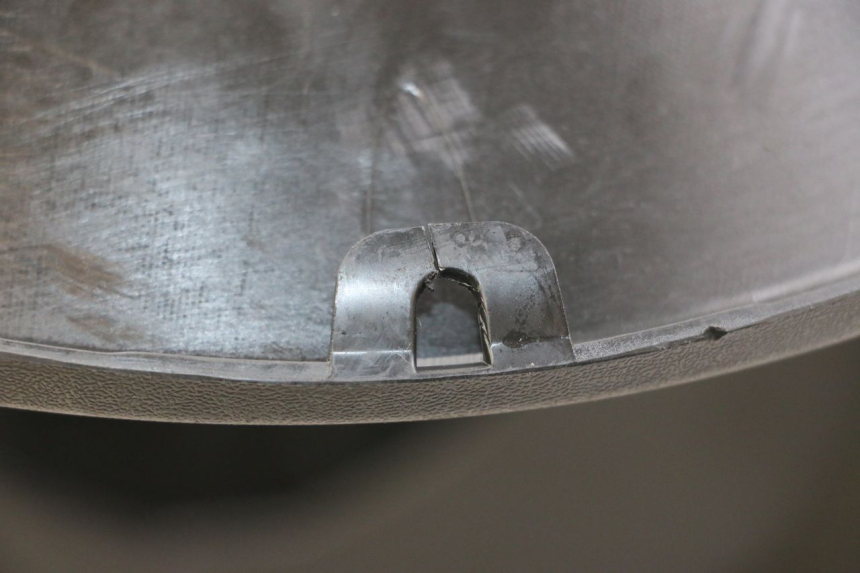 photo de TABLIER INTERIEUR SUZUKI BURGMAN 125 (2018 - 2021) - Détail de la pièce