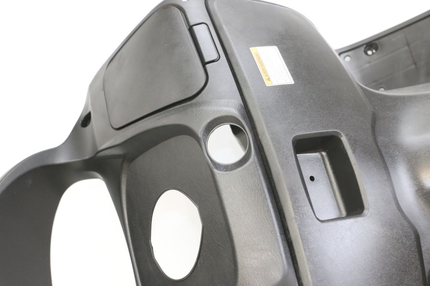 photo de TABLIER INTERIEUR SUZUKI BURGMAN 125 (2018 - 2021) - Aperçu profil