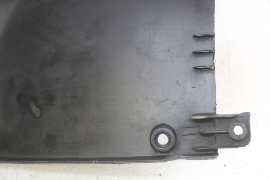 photo de TABLIER INTERIEUR SYM SYMPHONY 125 (2009 - 2015) - Détail de la pièce