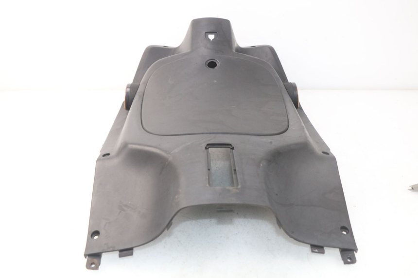 photo de TABLIER INTERIEUR SYM SYMPHONY 50 (2009 - 2015) - Points de fixation