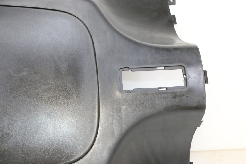 photo de TABLIER INTERIEUR PEUGEOT TWEET PRO CARGO 50 (2018 - 2022) - Détails caractéristiques