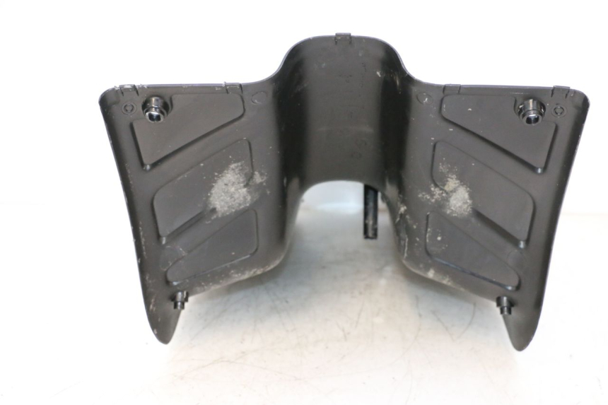 photo de TABLIER INTERIEUR PIAGGIO TYPHOON 50 (2000 - 2009) - Points de fixation