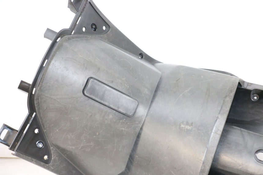 photo de TABLIER INTERIEUR PEUGEOT V-CLIC VCLIC 50 (2007 - 2013) - Points de fixation