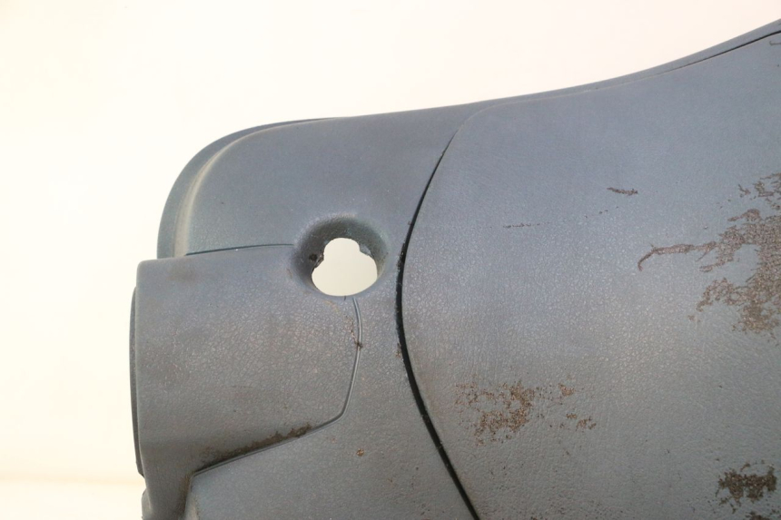 photo de TABLIER INTERIEUR PIAGGIO VESPA LX 2T 50 (2005 - 2013) - Vue rapprochée