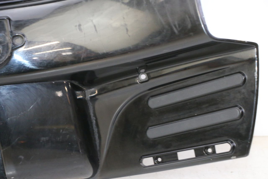 photo de TABLIER INTERIEUR PIAGGIO VESPA S 2T 50 (2007 - 2014) - Pièce contrôlée