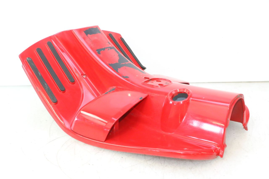 photo de TABLIER INTERIEUR PIAGGIO VESPA S 2T 50 (2007 - 2014) - Points de fixation