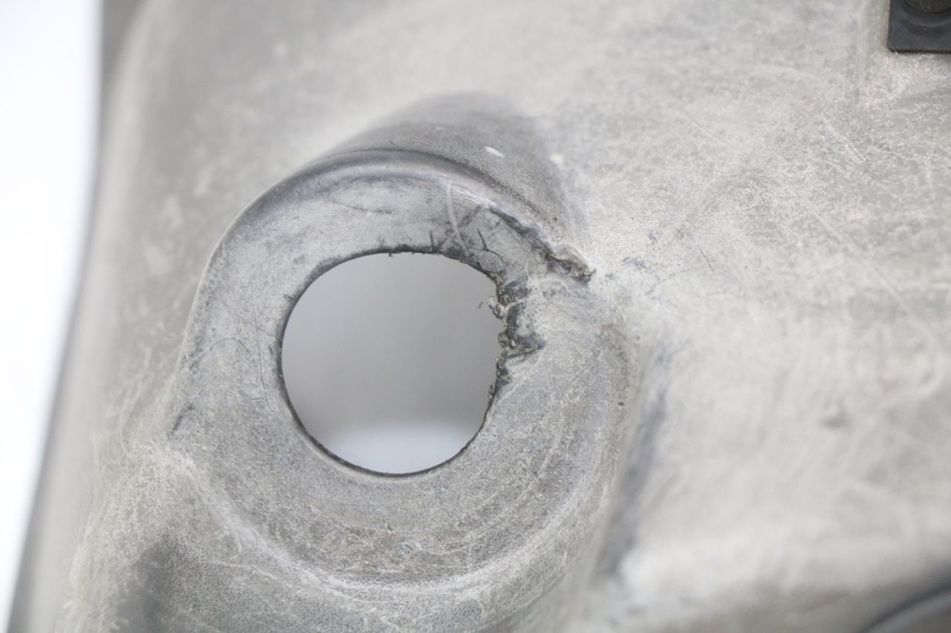 photo de TABLIER INTERIEUR PEUGEOT VIVACITY NEW 4T 50 (2008 - 2017) - Gros plan technique