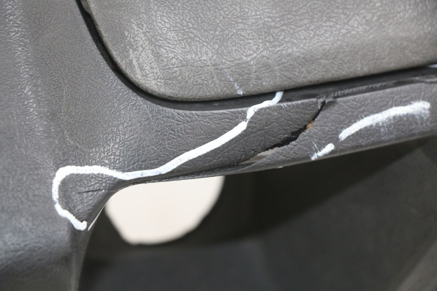 photo de TABLIER INTERIEUR YAMAHA X-MAX XMAX 250 (2006 - 2009) - Vue produit