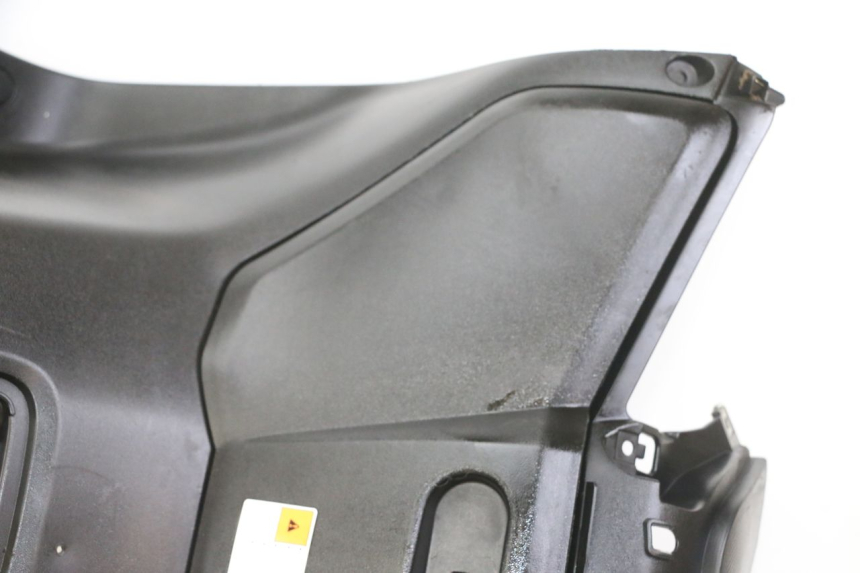 photo de TABLIER INTERIEUR YAMAHA X-MAX XMAX 125 (2010 - 2013) - Zoom qualité