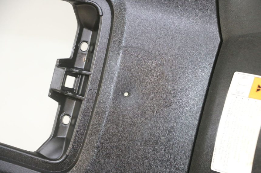 photo de TABLIER INTERIEUR YAMAHA X-MAX XMAX 125 (2010 - 2013) - Aperçu profil