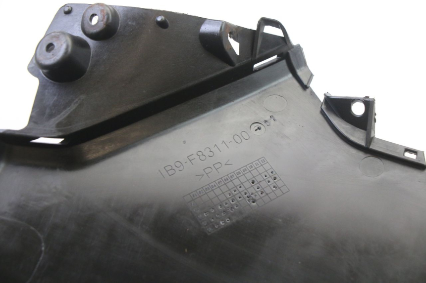 photo de TABLIER INTERIEUR YAMAHA XMAX X-MAX 125 (2006 - 2009) - Zoom composants