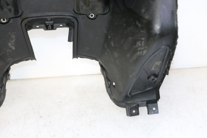 photo de TABLIER INTERIEUR YAMAHA X-MAX XMAX 125 (2010 - 2013) - Zoom composants