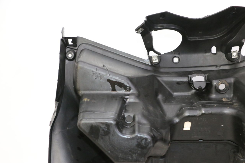 photo de TABLIER INTERIEUR YAMAHA X-MAX XMAX 125 (2010 - 2013) - Photo complémentaire