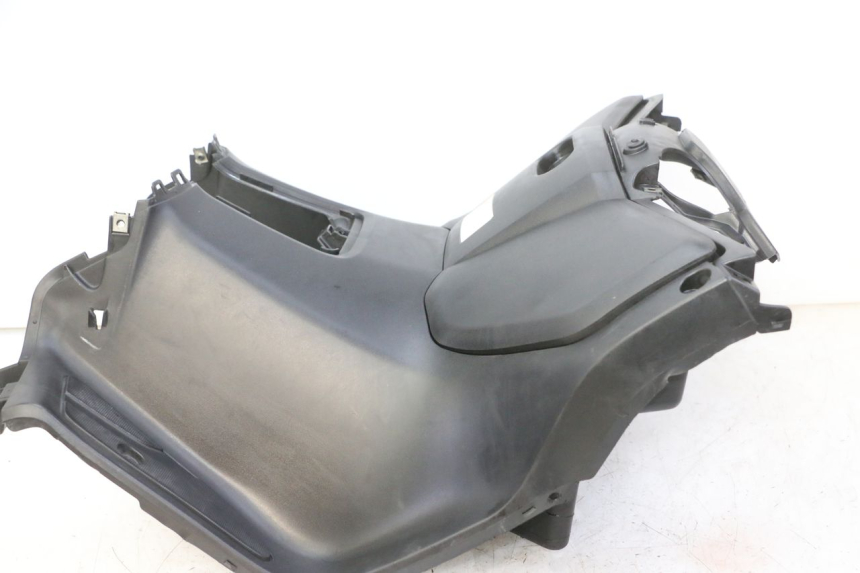photo de TABLIER INTERIEUR YAMAHA X-MAX XMAX 125 (2010 - 2013) - Zoom composants
