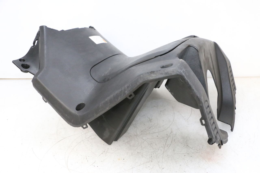 photo de TABLIER INTERIEUR YAMAHA XMAX X-MAX 125 (2006 - 2009) - Photo complémentaire