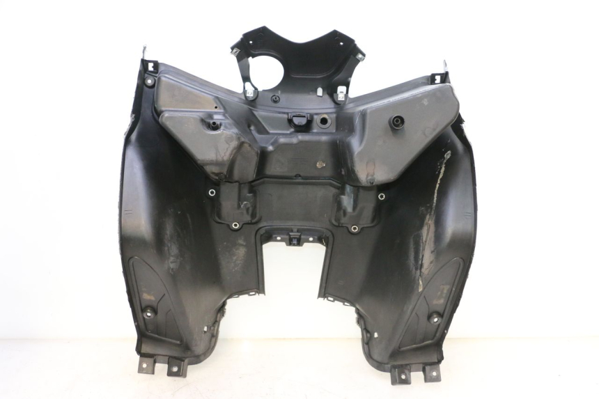photo de TABLIER INTERIEUR YAMAHA X-MAX XMAX 125 (2010 - 2013) - État de surface
