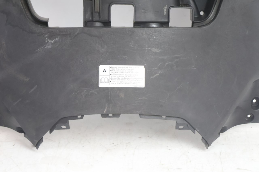 photo de TABLIER INTERIEUR YAMAHA XMAX X-MAX 125 (2006 - 2009) - Vue d’ensemble