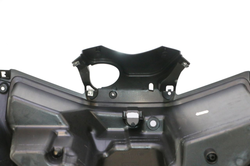photo de TABLIER INTERIEUR YAMAHA X-MAX XMAX 125 (2010 - 2013) - Zoom composants