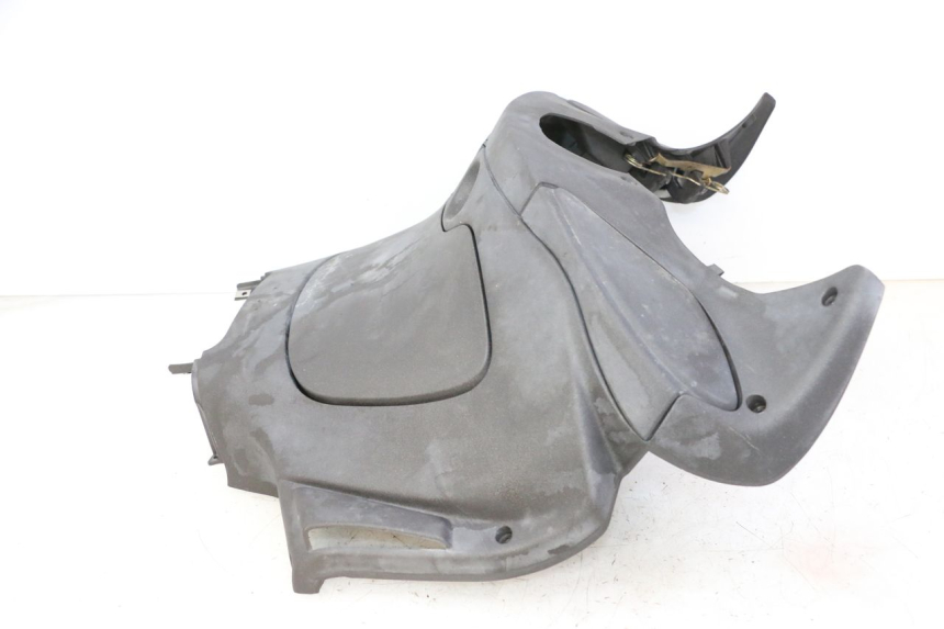 photo de TABLIER INTERIEUR PIAGGIO X9 EVOLUTION 125 (2003 - 2007) - Vue d’ensemble