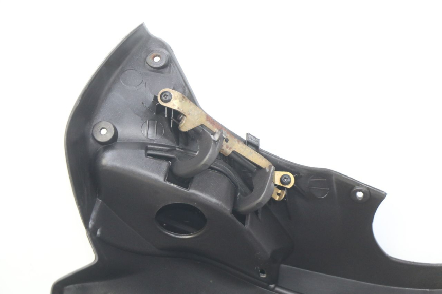 photo de TABLIER INTERIEUR PIAGGIO X9 125 (2000 - 2003) - État de surface