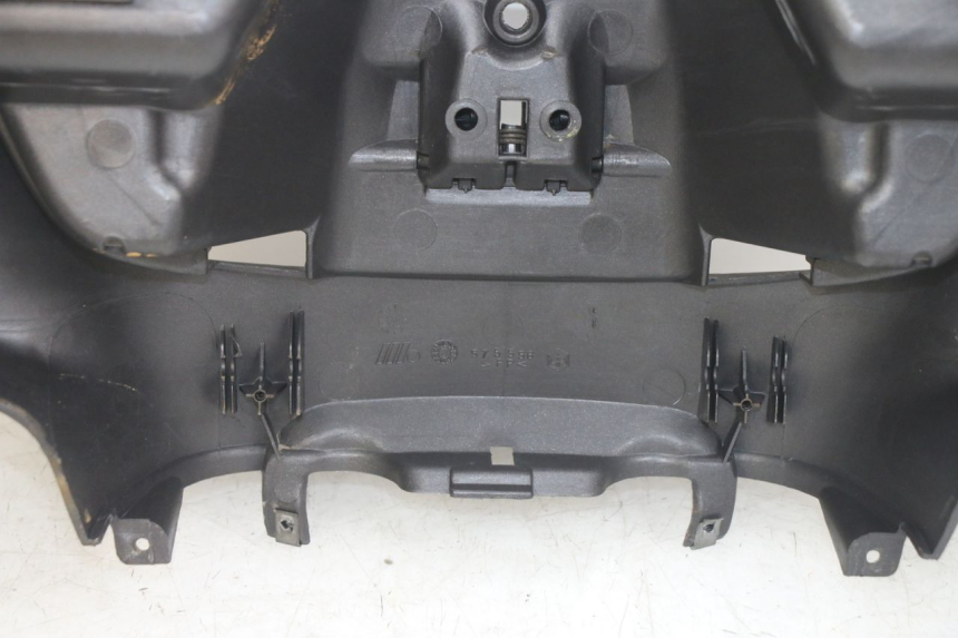 photo de TABLIER INTERIEUR PIAGGIO X9 125 (2000 - 2003) - Autre angle de vue