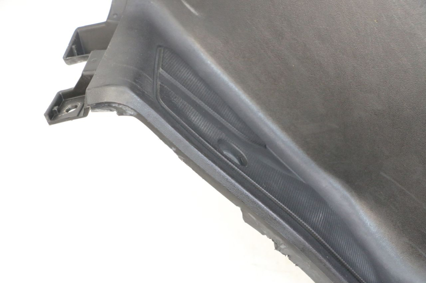 photo de TABLIER INTERIEUR YAMAHA X-MAX XMAX ABS 250 (2010 - 2014) - Marquages et références