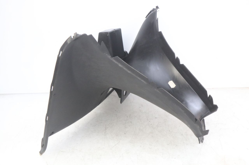 photo de TABLIER INTERIEUR YAMAHA YP MAJESTY 125 (2007 - 2010) - Détail de la pièce