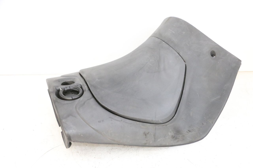 photo de TABLIER INTERIEUR PIAGGIO ZIP 4T 50 (2018 - 2020) - Zoom composants