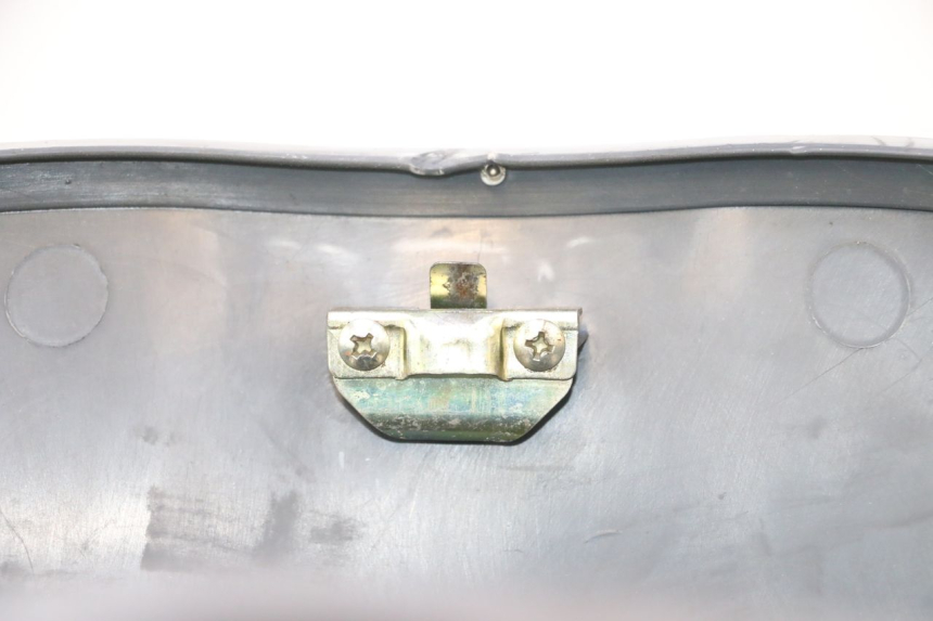 photo de TABLIER INTERIEUR PIAGGIO ZIP 4T 50 (2006 - 2017) - Détail de la pièce