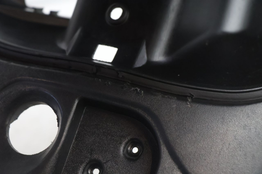photo de TABLIER INTERIEUR PIAGGIO ZIP 4T 50 (2018 - 2020) - Pièce contrôlée