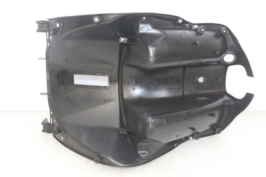 photo de TABLIER INTERIEUR UNIVERSAL BIKE ZN50QT-11B 50 (2018 - 2021) - Détail de la pièce