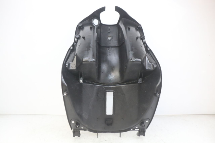 photo de TABLIER INTERIEUR UNIVERSAL BIKE ZN50QT-11B 50 (2018 - 2021) - Zoom état d’usage