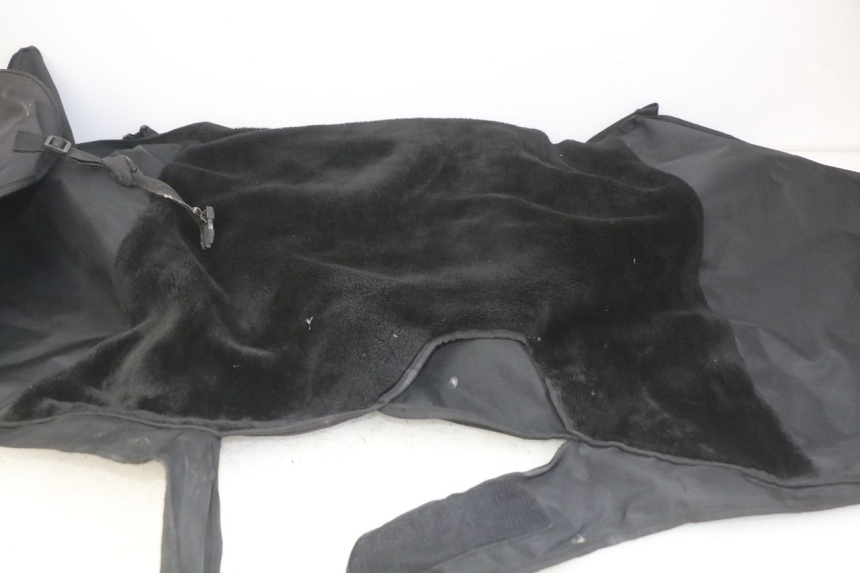 photo de TABLIER PROTECTION SYM CROX 4T 50 (2016 - 2023) - Marquages et références