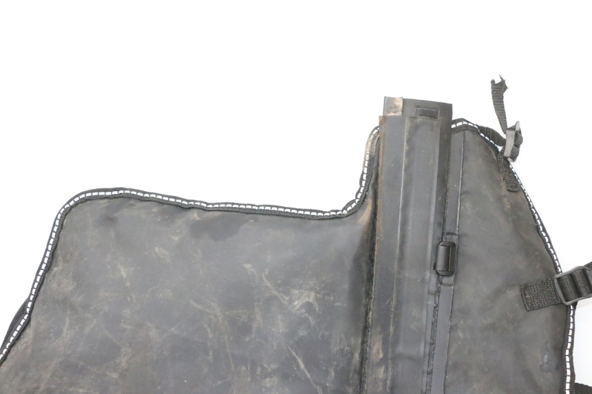 photo de TABLIER PROTECTION PIAGGIO MP3 HPE 310 (2024 - 2025) - Aperçu profil