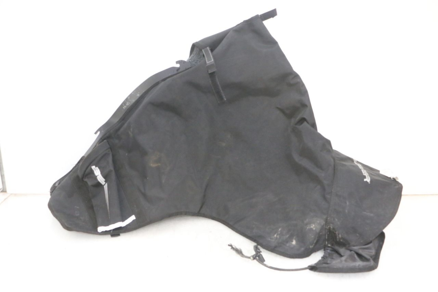 photo de TABLIER PROTECTION PIAGGIO ZIP 4T 50 (2018 - 2020) - Inspection visuelle