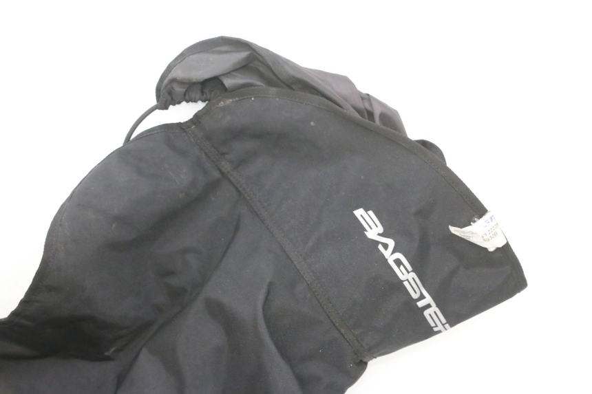 photo de TABLIER PROTECTION PIAGGIO ZIP 4T 50 (2018 - 2020) - Marquages et références