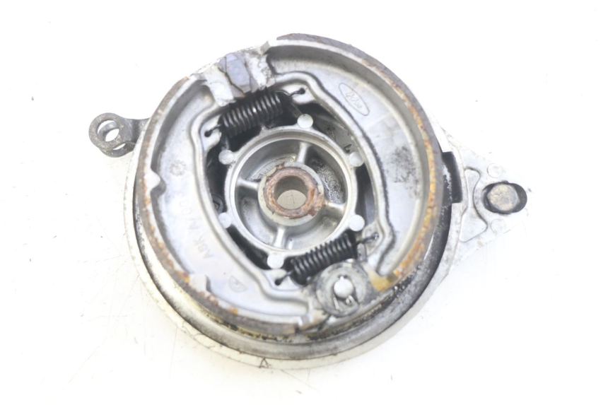 photo de TAMBOUR ARRIERE HONDA CM 125 (1983 - 2003) - Gros plan technique