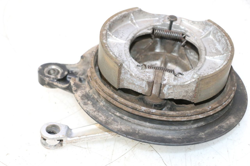 photo de TAMBOUR ARRIERE SUZUKI DR S 600 (1985 - 1989) - Gros plan technique